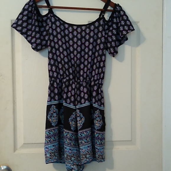 Romper - Picture 4 of 7